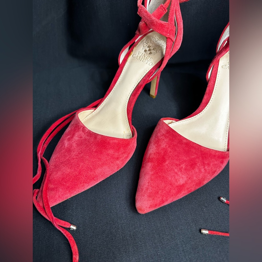 Vince Camuto Red Suede Women's Heels - Picture 2 of 8